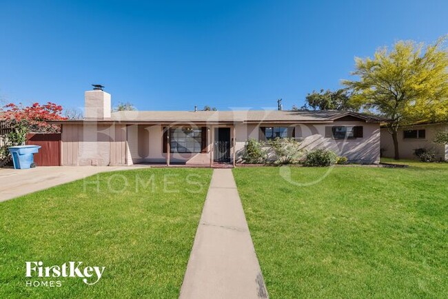Photo - 2118 W Montebello Ave Casa