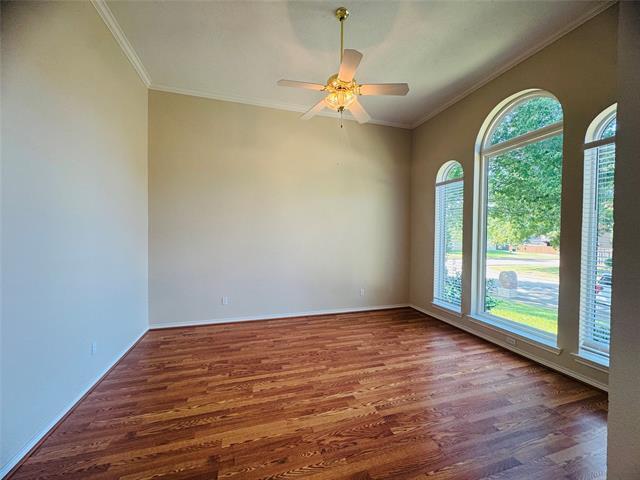 3116 Oak Dr