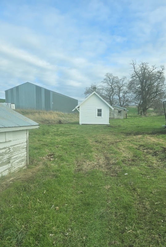 Photo - 1917 7 Mile Rd