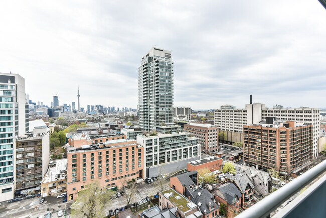 Building Photo - Prince Arthur Unit 00604