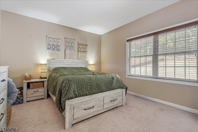 Photo - 15 Center Ave Unidad 2