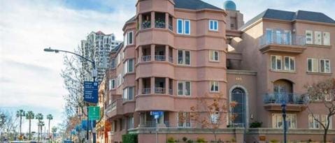 Photo - 620 State St