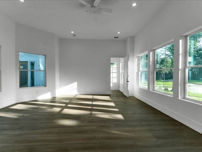 Photo - 8115 Cedar Brush Cir