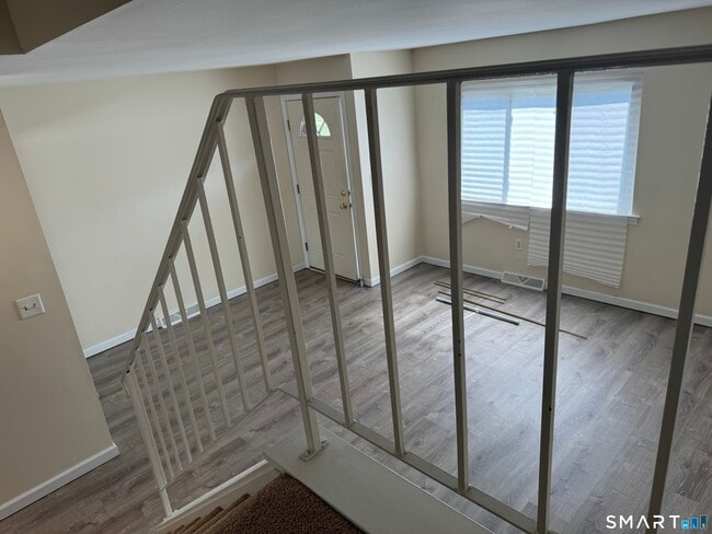 Photo - 330 Merwin Ave Unit F4