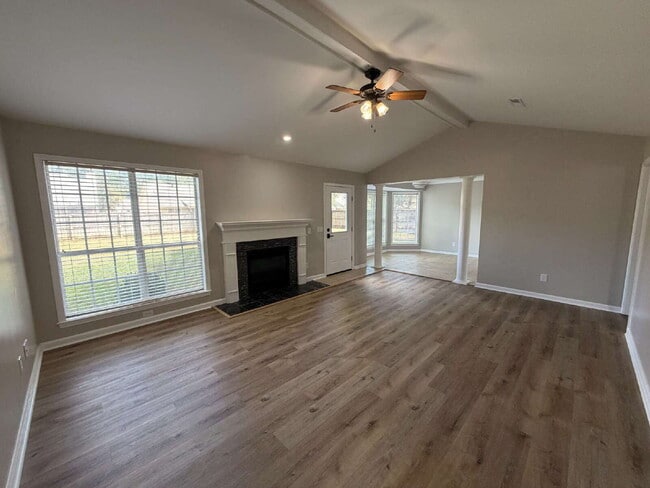 Available for rent in Chapelwood Subdivision-** MOVE-IN SPECIAL - $500 OFF OF FIRST MONTH'S RENT! **