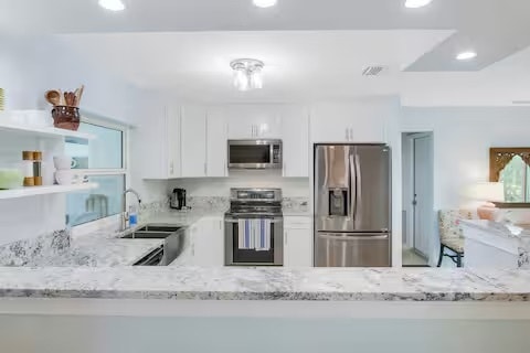 Photo - 2473 N W Everglades Blvd