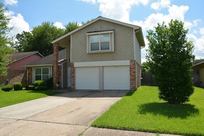 Photo - 3703 Embarcadero Dr