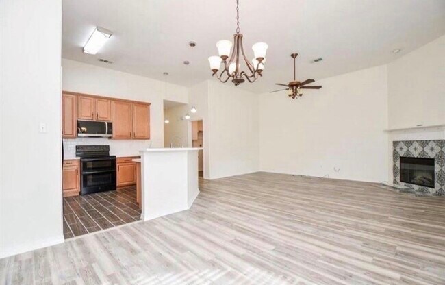 Photo - 12755 Mill Ridge Dr Unit 905