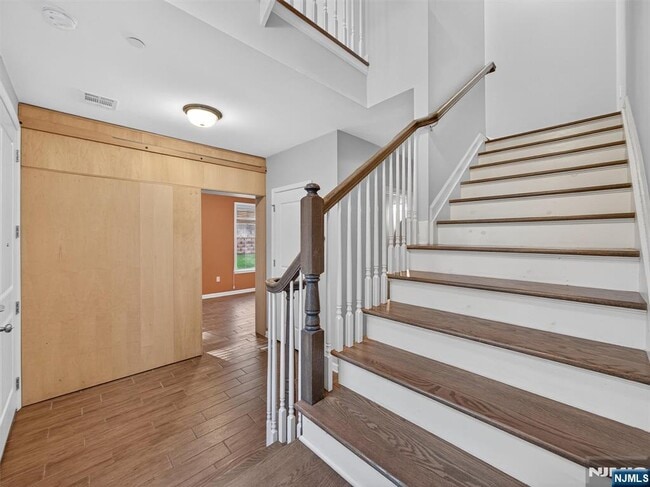 Photo - 26 Roosevelt Dr