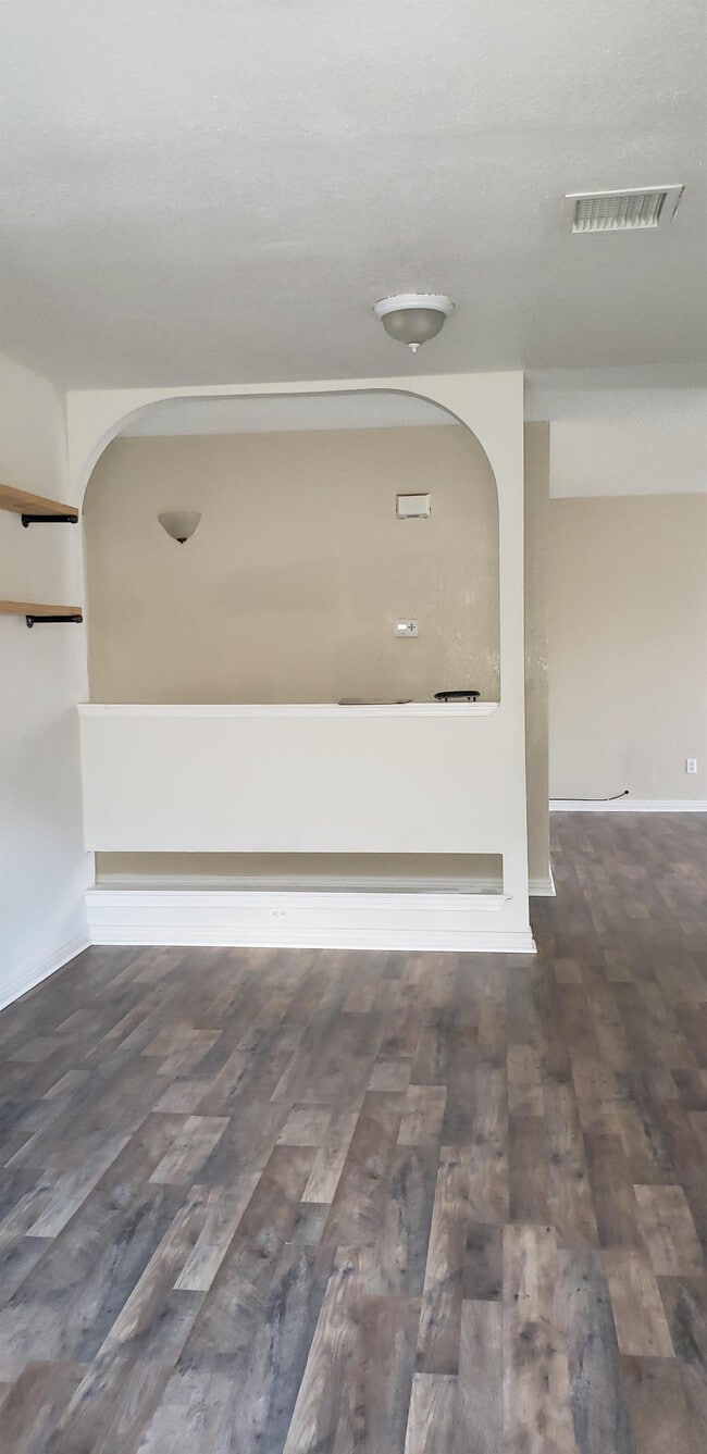 Photo - 11526 Tony Ponce Dr