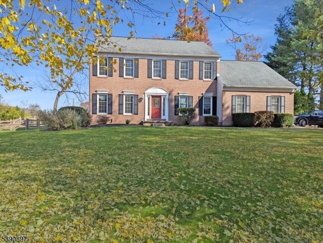 Building Photo - 25 St Andrews Dr