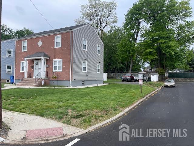 Photo - 545 Olive Pl