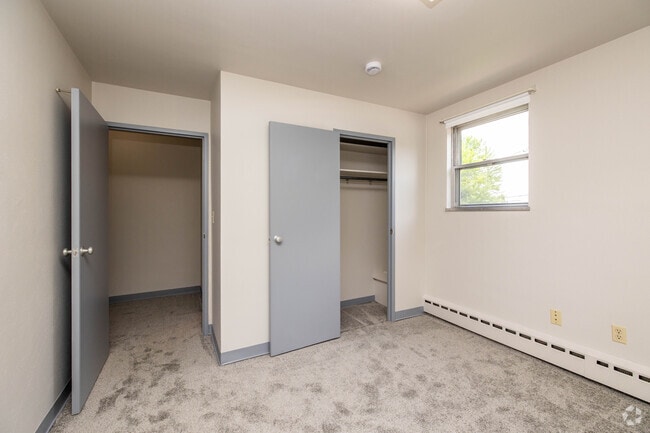 1BR, Den - 710SF - Primary Bedroom