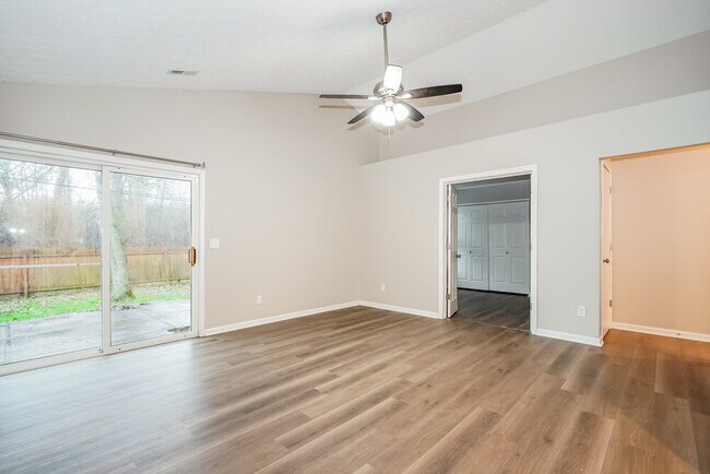 Photo - 2625 Northwold Rd