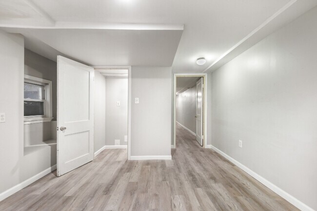 Photo - 2645 N Charles St Unit B