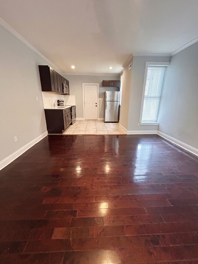 Photo - 6223 Hazel Ave