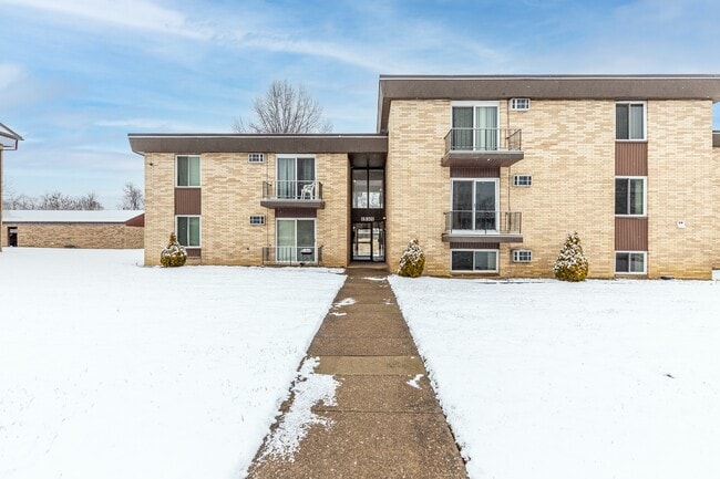 Maple Exterior