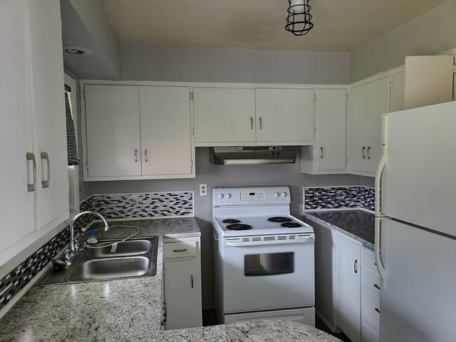 Photo - 2-Bedroom 1-Bathroom Duplex in Hayden Bridge