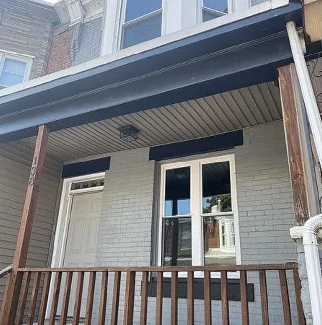 Photo - 138 N 54th St House