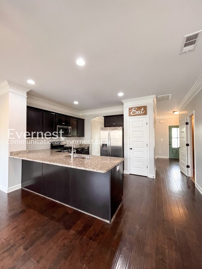 Photo - 1828 Wild Oaks Ct