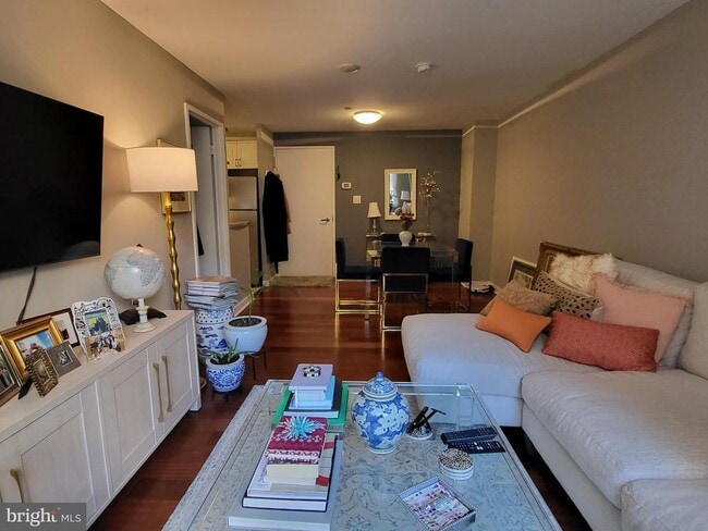 Photo - 219 S 18th St Unit 1219