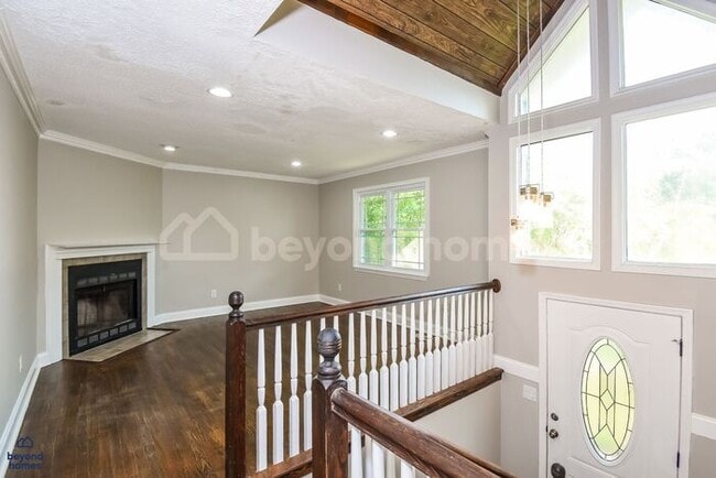 Photo - Beautiful 3-Bed + Bonus Room Home - Minutes from Downtown Chattanooga!