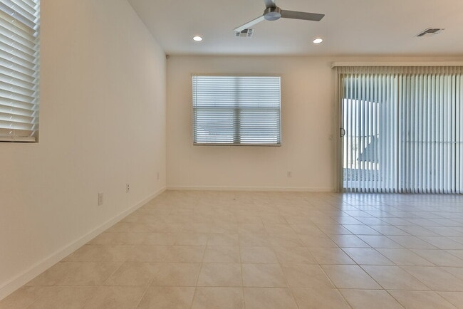 Photo - 11008 W Parkway Dr