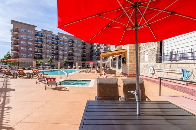 Photo - Carson Street Towers