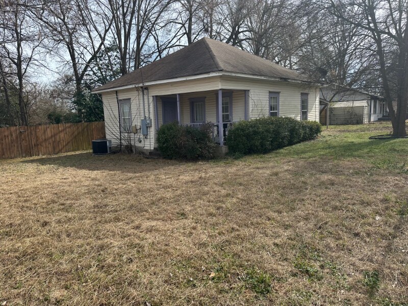 Photo - 309 Pecan St