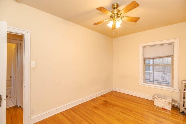 Photo - 1333 W Touhy Ave Unit 2W