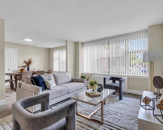 Photo - Parkview Towers