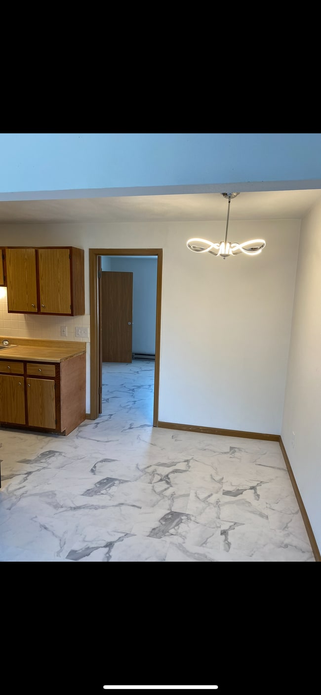 Photo - 223 Anderson Ln Unidad G