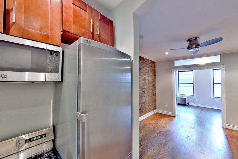 Photo - 382 E 10th St Apartment Unit 1D