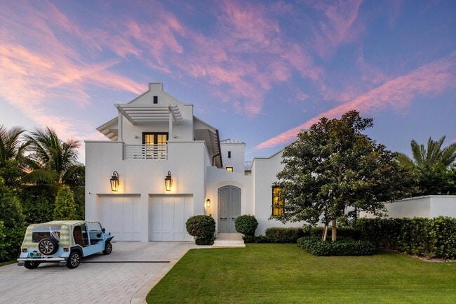 734 S Ocean Blvd