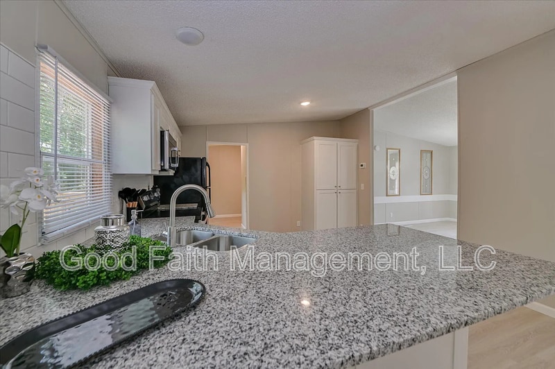 Photo - 3507 Mercedes Dr Unit 3507 Mercedes