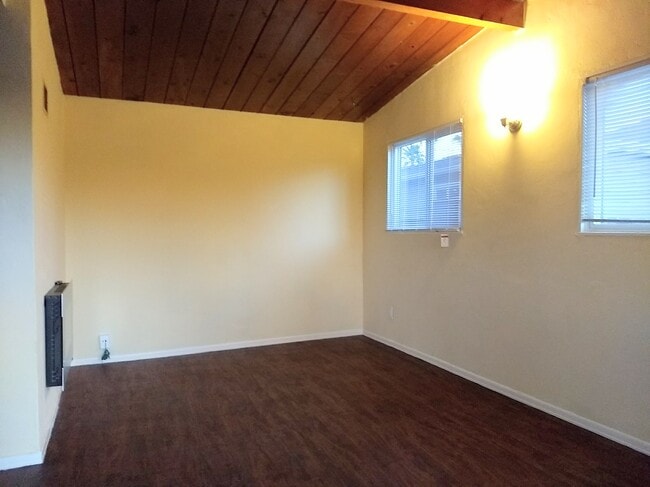 Photo - 5013 Williams Ave Unit 5013