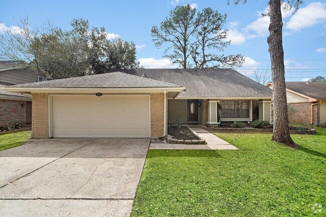 Building Photo - 7803 Goldengrove Dr Rental