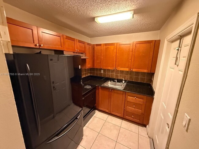 Photo - 4251 NW 5th St Unidad 114
