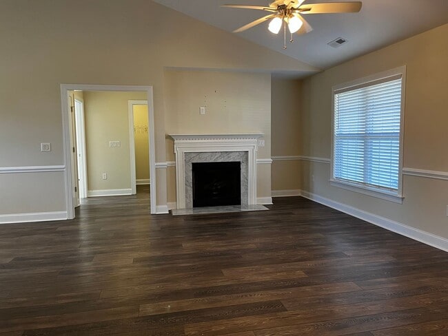 Photo - Don't miss this beautiful home in desirable Brice's Crossing