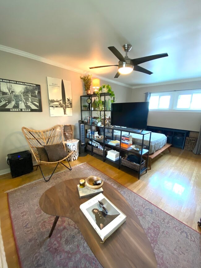 Photo - 11504 Venice Blvd Townhome