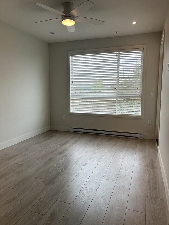 Photo - 1516-1516 McCallum Rd