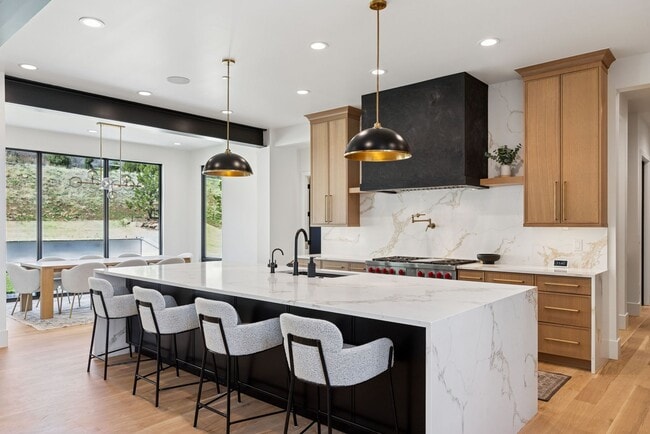 Photo - 7705 Dante Dr