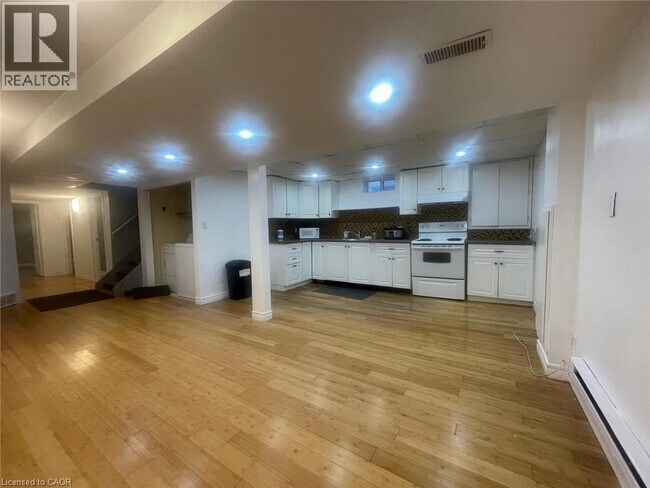 Photo - 135 Northgate Dr