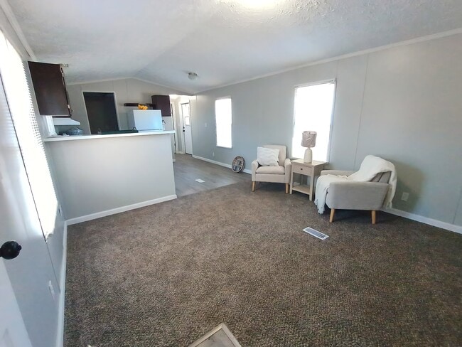 Photo - 88 Deerwood Park