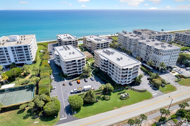 Building Photo - 3200 S Ocean Blvd Unit D203 Rental
