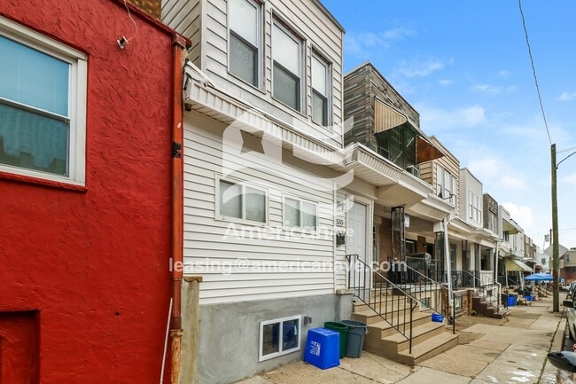 Photo - 2535 S Millick St