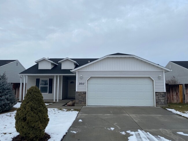 Photo - 3011 Woodbridge St