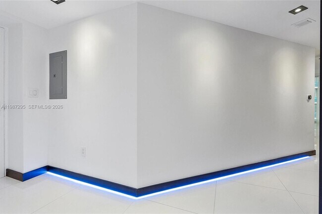 Photo - 55 SE 6th St Unidad 1607