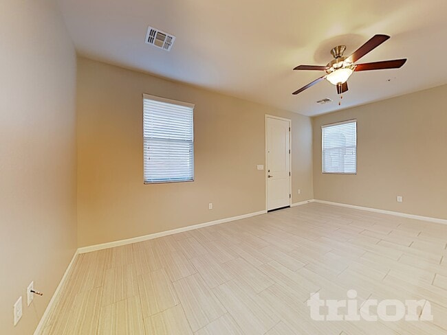 Photo - 12550 W Hummingbird Terrace