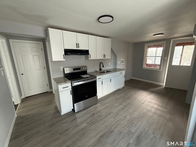 Building Photo - 231 Goddard Ave Unit 3rd Floor